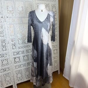 Komarov Gray Crinkle Midi Dress Medium Lace Sleeves Whimsigoth Grunge V Neck